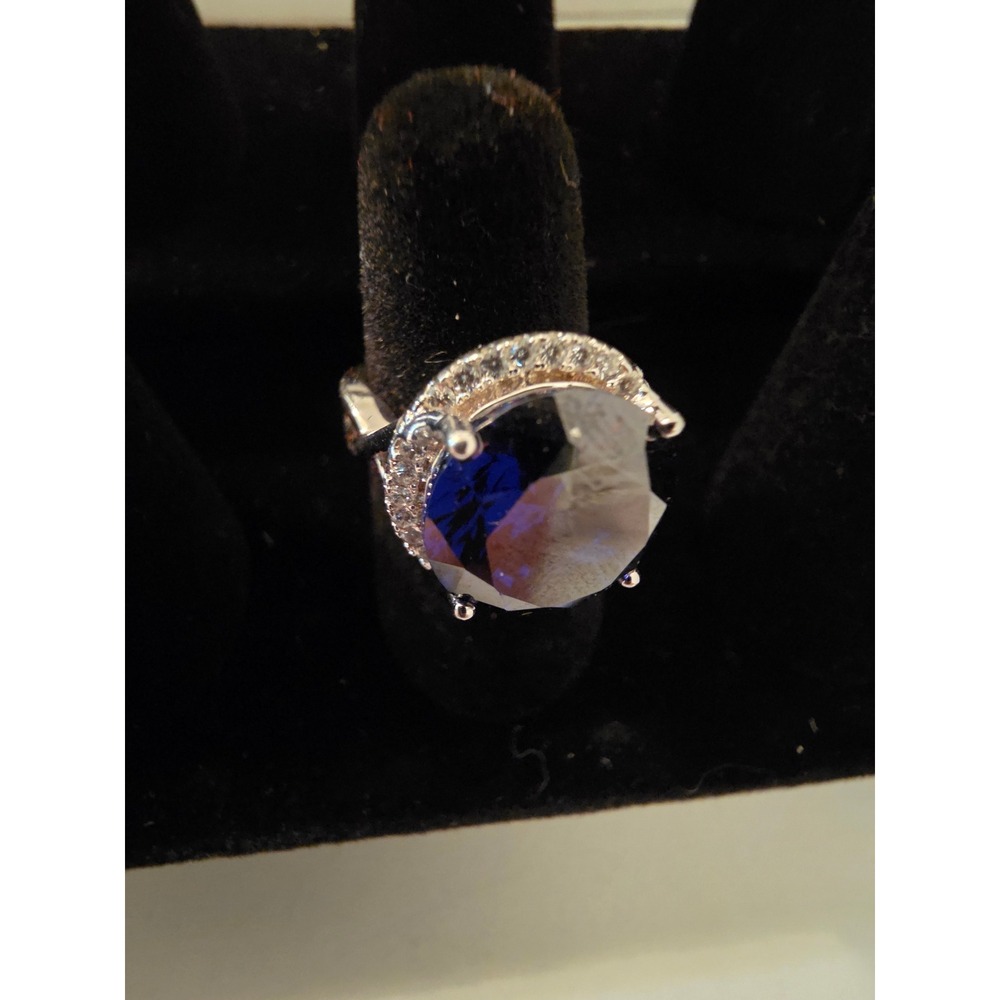 Sterling Silver 925 Oval Blue Sapphire Halo Twist Band Statement Ring Size 5.25